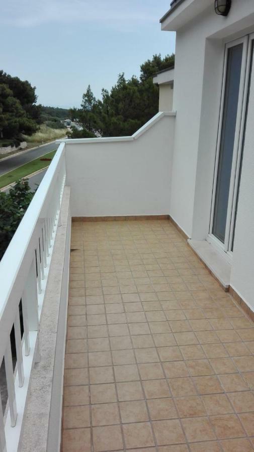 Apartmani "Radi" Baška Voda Екстериор снимка